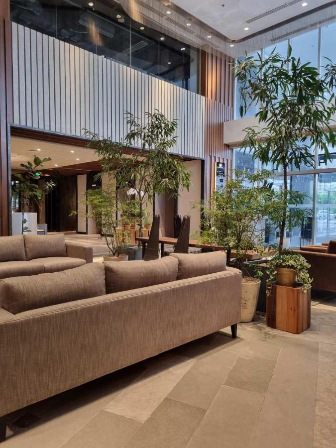 Brittany Hotel Bgc Taguig Eksteriør billede