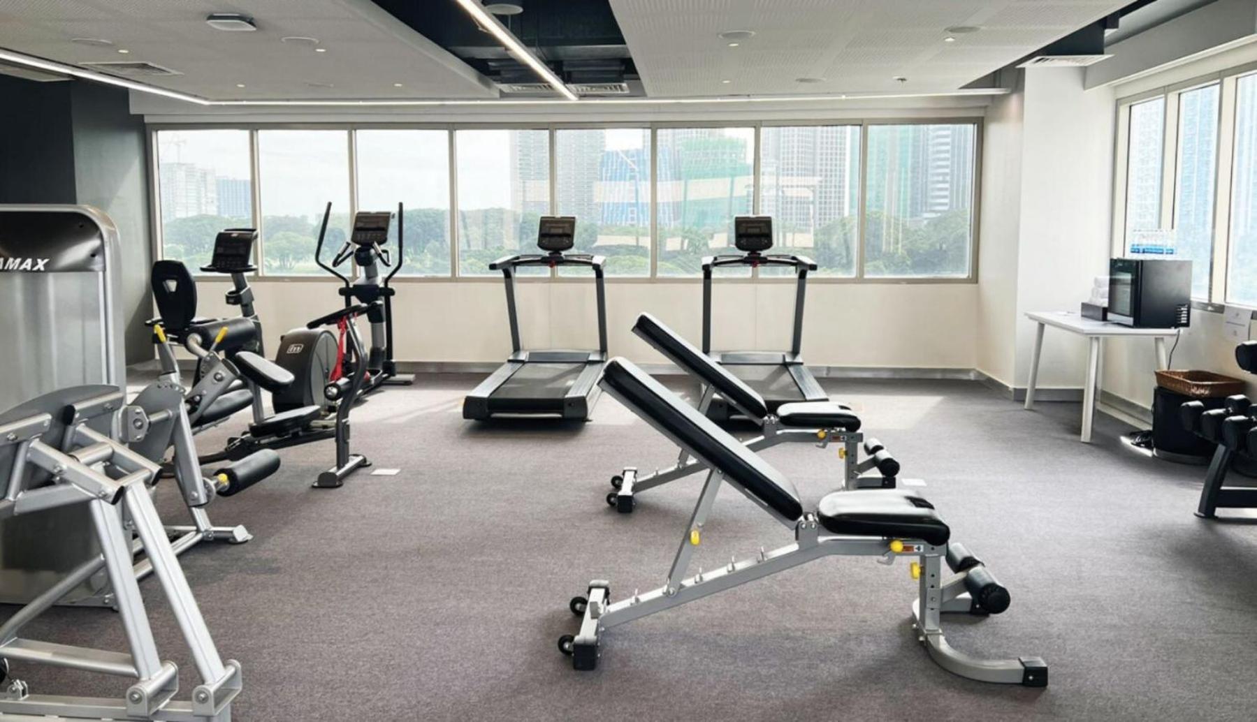 Brittany Hotel Bgc Taguig Eksteriør billede