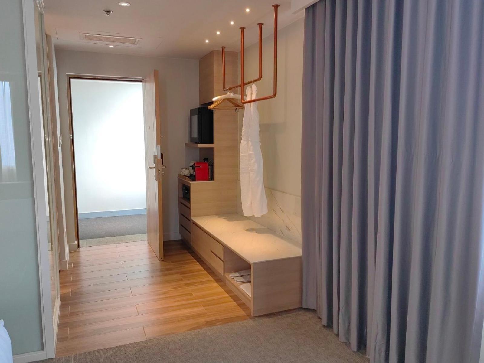 Brittany Hotel Bgc Taguig Eksteriør billede