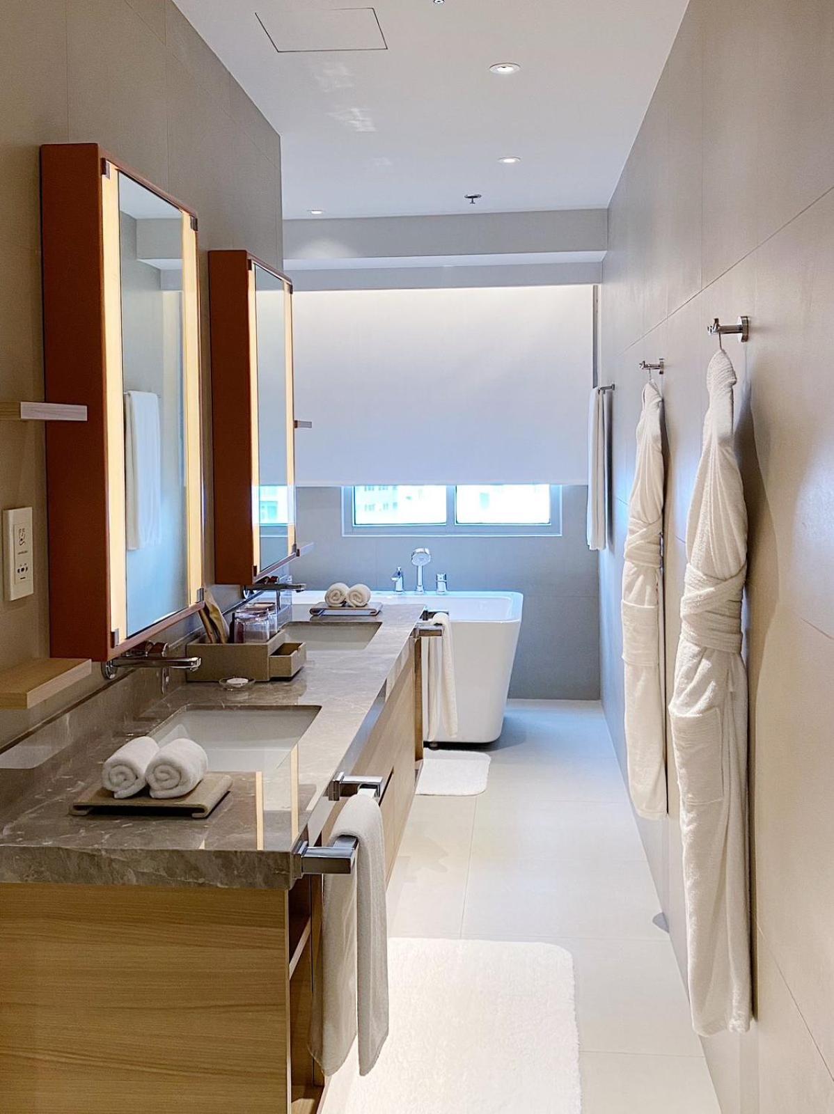 Brittany Hotel Bgc Taguig Eksteriør billede